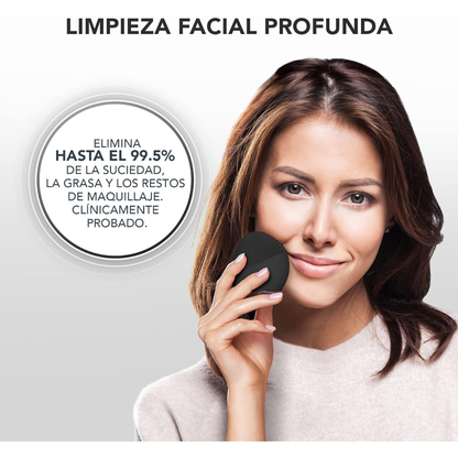GlowSonic™ | Limpieza profunda para una piel que brilla.